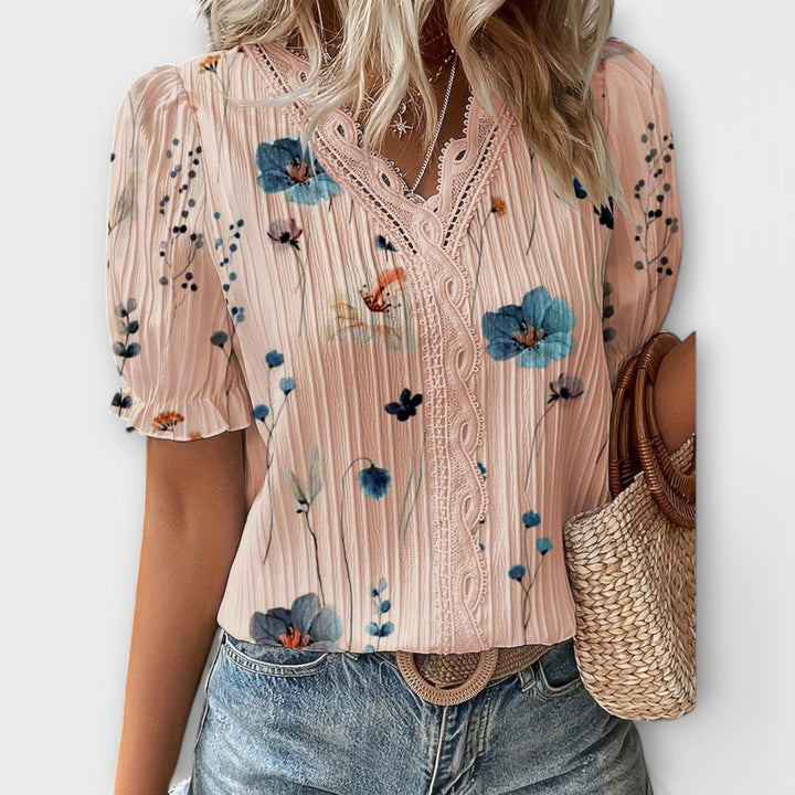 Fashionable Blouse with Pointed Neckline