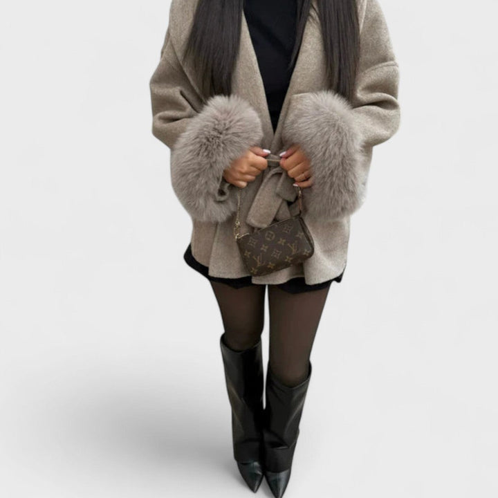Fyn | Elegant Coat