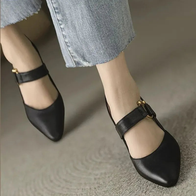Louise™ | Comfortable Heels for an Active Lifestyle